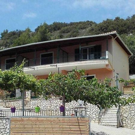 Rania Apartments Áyios Nikítas Exterior foto